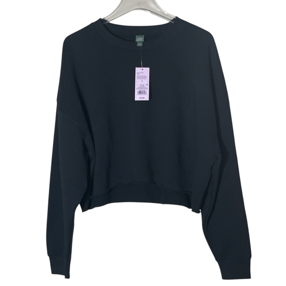 Wild Fable Raw Hem Cropped Long Sleeve Black Crew Neck Sweatshirt Size Large NWT - Picture 11 of 16